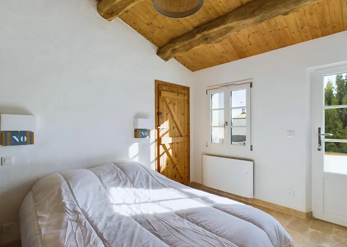 Prázdninový dům 400m De La Mer, Belle Pour 8 Avec Jardin